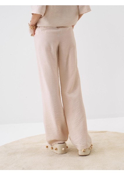 Kadın Naturel Oversize Pantolon fırsatları