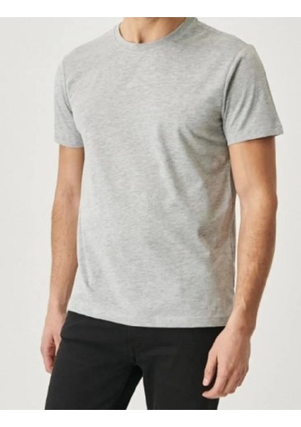 Erkek Slim Fit Bisiklet Yaka Kısa Kol Tişört