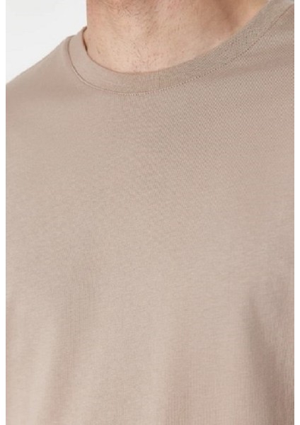 Erkek Slim Fit Bisiklet Yaka Kısa Kol Tişört