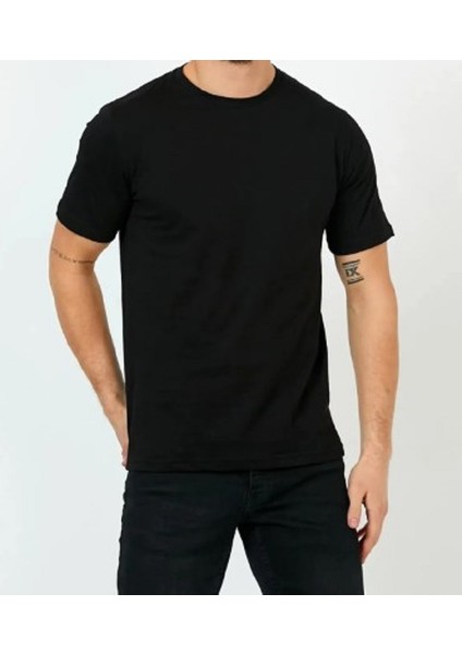 Erkek Slim Fit Bisiklet Yaka Kısa Kol Tişört