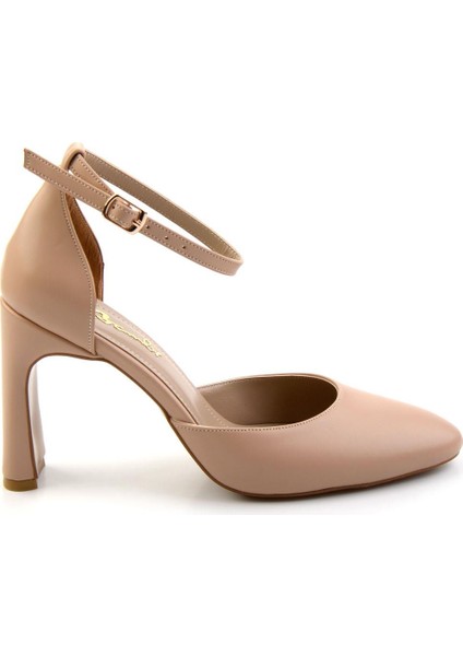 Bej Kadın Klasik Topuklu Ayakkabı K01209401009