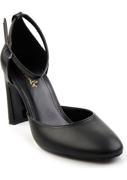 Siyah Kadın Klasik Topuklu Ayakkabı K01209401009 fiyatları