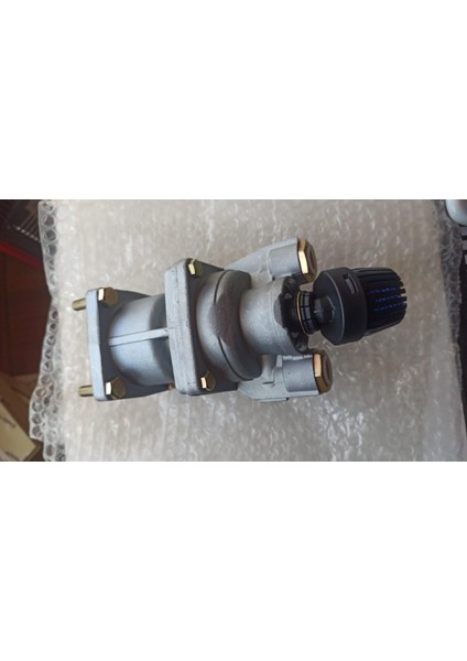 Fren Pedal Ventili 4613152640 Mercedes Axor Actros 461 315 264 0 Pener 3514N1108001 Ayak Fren Pedal Merkezı Mercedes Axor 1840 3240 3228 Actros Atego modelleri