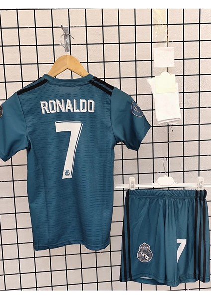 Cristiano Ronaldo 2018 Turkuaz Çocuk Forma Takımı 4'Lü Set Çorap+Bileklik Hediyeli