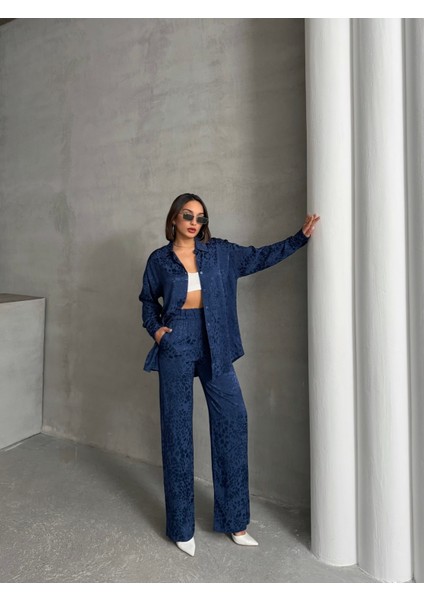 Kadın Leopar Desenli Oversize Saten Takım