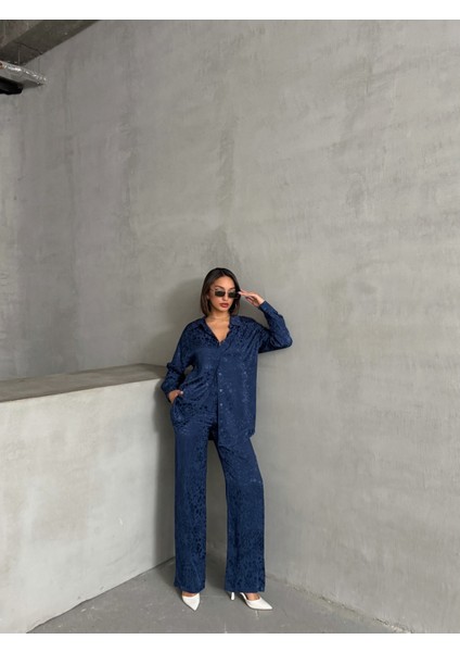 Kadın Leopar Desenli Oversize Saten Takım