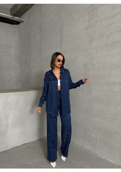 Kadın Leopar Desenli Oversize Saten Takım