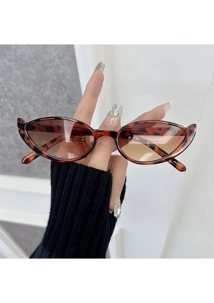 Leopar Desen Çerçeveli Cat Eye Şeklinde Tasarım Kadın Güneş Gözlüğü modelleri