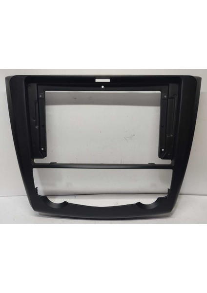 Renault Kadraj 2015/2020 9 Inç 8-128 modelleri