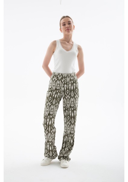 25Y0179K1 Kadın Desenli Pantolon modelleri