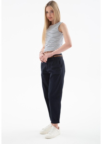 25Y0107K1 Kadın Kemerli Pantolon fiyatları