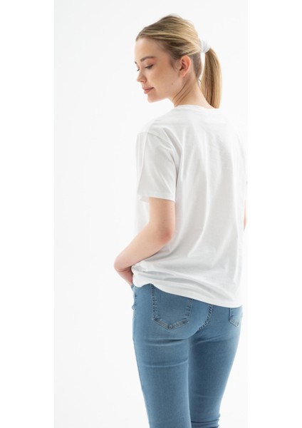 25Y0122K1 Kadın Baskılı T-Shirt fırsatları