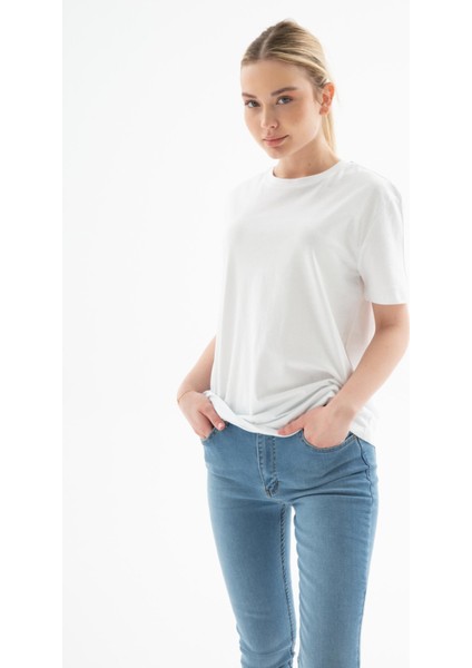 25Y0131K1 Kadın T-Shirt fırsatları