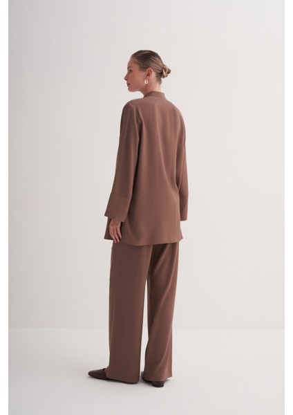 Kahverengi Rahat Kalıp Geniş Kollu Fular Yaka Gömlek indirimleri