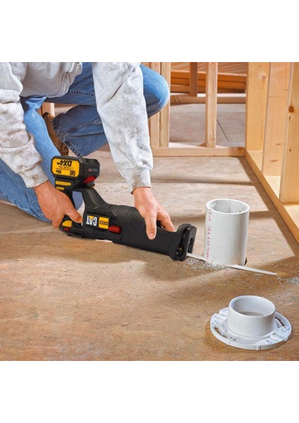 Cat DX52 18VOLT/4.0AH Li-Ion Tek Akülü Profesyonel Tilki Kuyruğu Testere