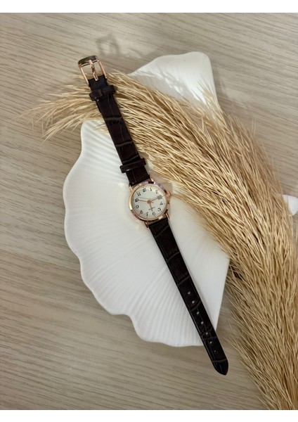 Bs Stıll Vintage Kadın Kol Saati Retro Quartz Deri Kordon 1 Adet