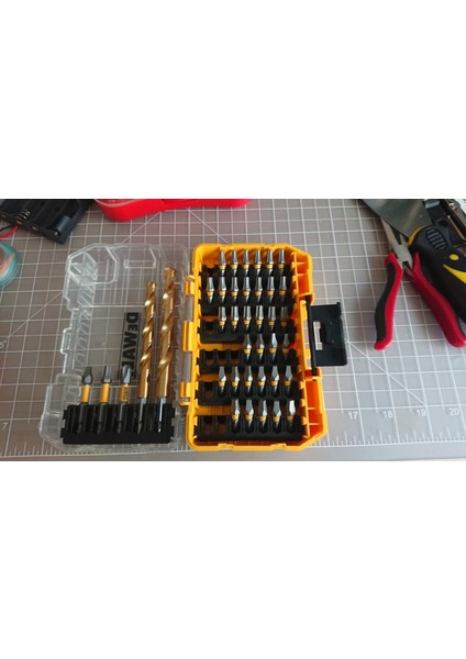 Dewalt Kasası Yedek Uç Tutucusu T3301604