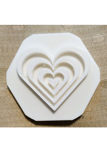 Sevgililer Günü Için Kalp Tasarımlı Fondan Damga T5831465