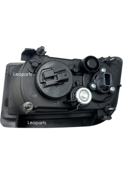 Isuzu Dmax Sis Lambası Sağ (Kare) 2012-2015 8981862170 fiyatları