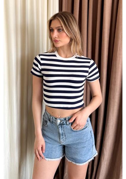 Kadın Yuvarlak Yaka Çizgili Crop Body 6110