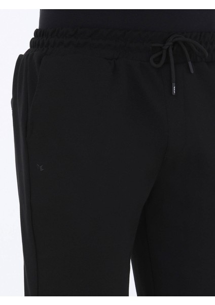 Siyah Düz Örme Jogging Fit Spor Bermuda