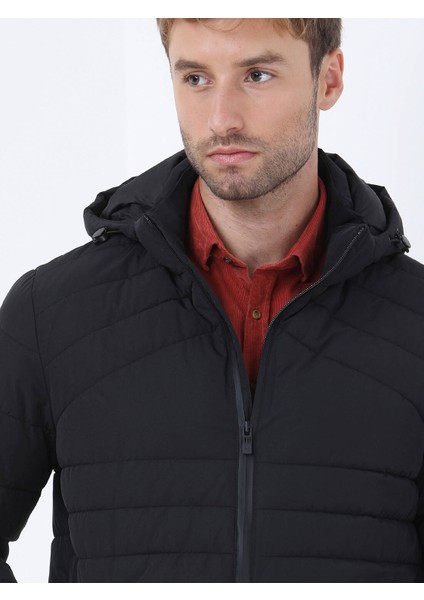 Siyah Regular Fit Kapüşonlu Casual Dokuma Mont modelleri