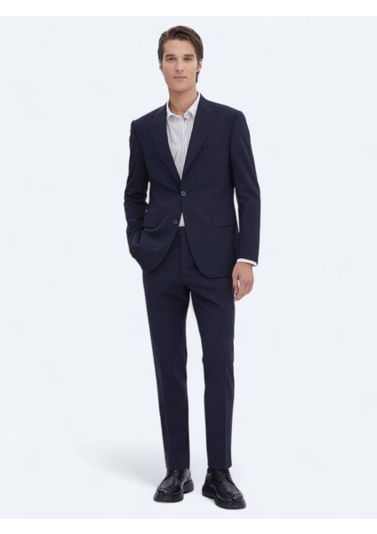 Lacivert Mikro Modern Fit Çevre Dostu Yün Karışımlı Takım Elbise