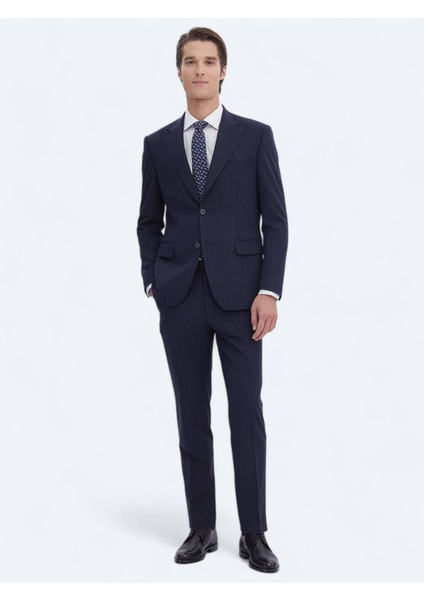 Lacivert Çizgili Modern Fit Çevre Dostu Takım Elbise