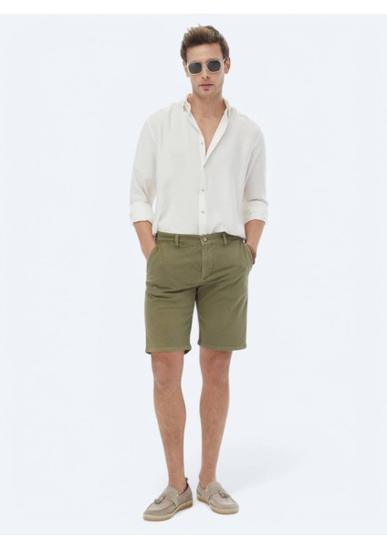 Haki Dokuma Slim Fit Casual Pamuk Karışımlı Bermuda