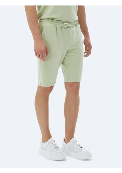 Açık Yeşil Düz Örme Jogging Fit Casual Bermuda