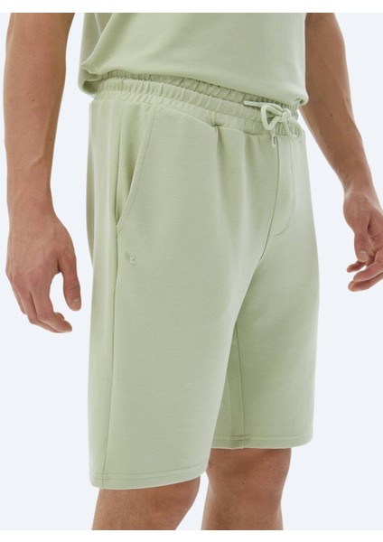 Açık Yeşil Düz Örme Jogging Fit Casual Bermuda