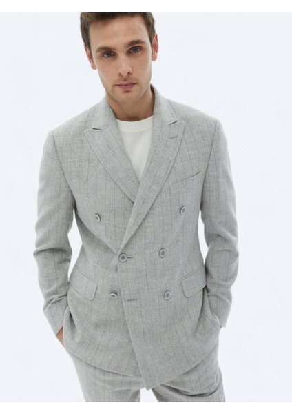 Açık Gri Çizgili Modern Fit Yün Karışımlı Takım Elbise fiyatları