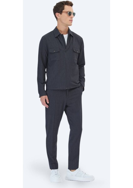 Antrasit Çizgili Modern Fit Takım Elbise