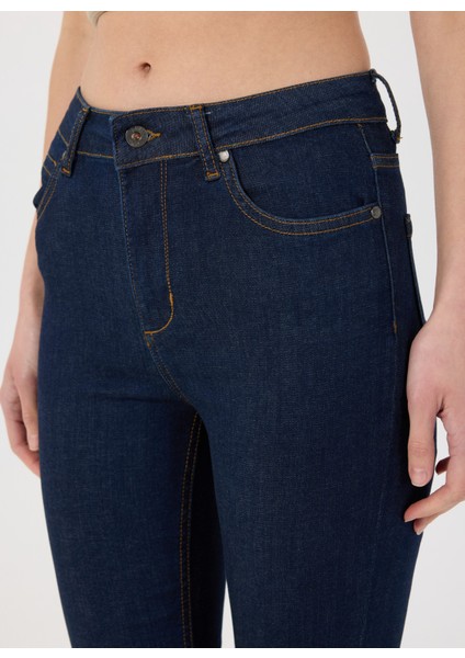 Standart Bel Düz Paça Flare Koyu Lacivert Kadın Denim Pantolon Georgıa Skınny Flare5 modelleri