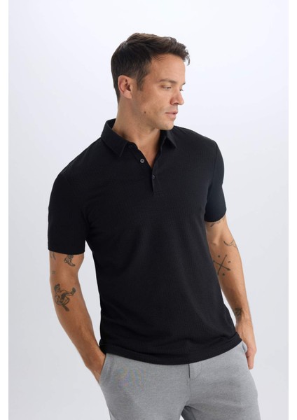 Slim Fit Dar Kesim Polo Yaka Pamuklu Kısa Kollu Siyah Tişört X2594AZ25SP fırsatları