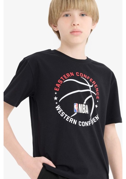 Erkek Çocuk NBA Wordmark Bisiklet Yaka Kısa Kollu Tişört E4835A825SM fırsatları