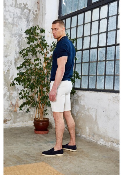 Erkek Beyaz Beli Yarım Lastikli Gold Şort indirimleri