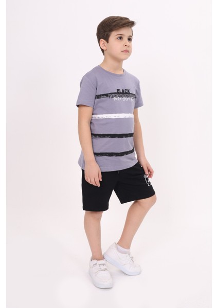 Erkek Çocuk Baskılı Şortlu Takım