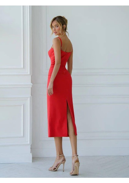 Jayla Yırtmaç Detaylı Elbise fiyatları