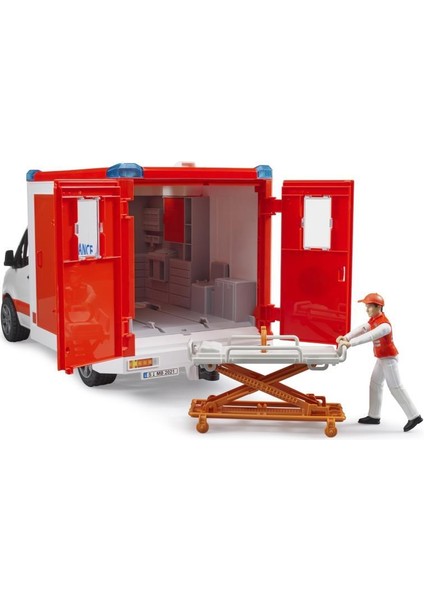 Mercedes Benz Sprinter Sirenli Ambulans ve Ekibi BR02676