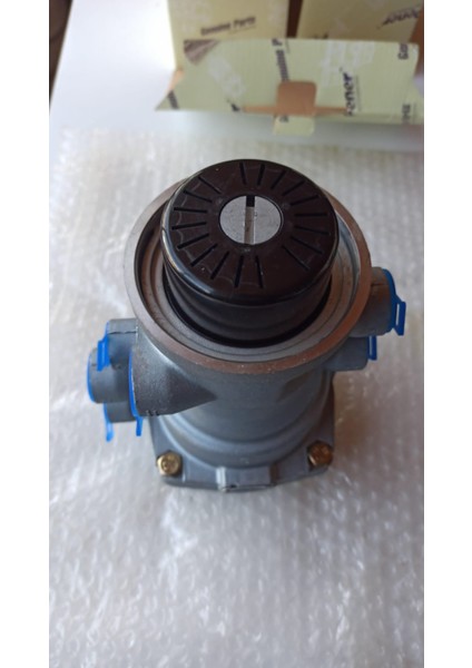 Treyler Kontrol Valfi Römork Kontrol Valfi Renault Premium /tr/pr, Kerax, Ae Magnum Için Römork Kontrol Vanası Ac 598 C Pener 3522EA AC598C /AC598A AC598C Acil Dağıtım Vanası