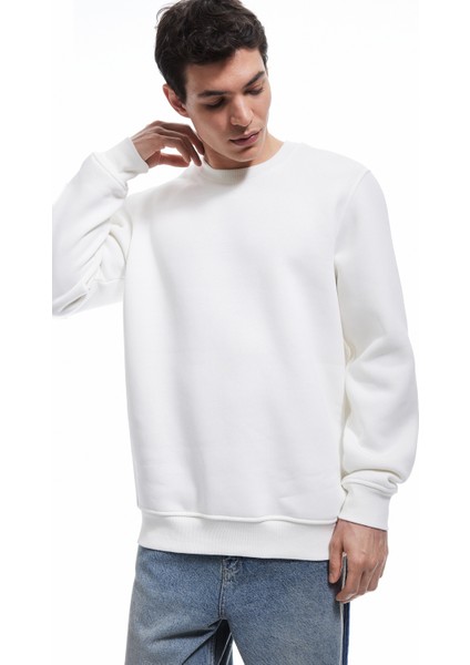 Pamuklu Uzun Kollu Bisiklet Yaka Erkek Basic Sweatshirt