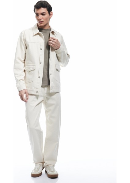 Kapaklı Cep Detaylı Regular Fit Klasik Yaka Uzun Kollu Denim Gömlek Ceket