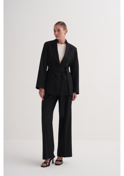 Oversize Kemerli Blazer Ceket