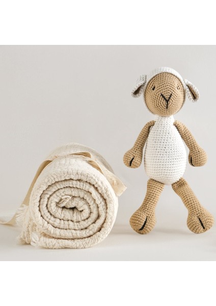 Lamb Ailesi 5 Parça Bebek Seti - Müslin , Amigurumi Uyku Akadaşı-Oyuncak, Emzik Tutucu, Çıngıraklı Diş Kaşıyıcı, Koku Mendilli Uyku Arkadaşı