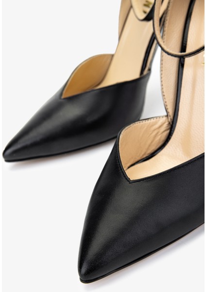 Kadın Deri Siyah Topuklu Ayakkabı 1074 2282 Bn Ayk Y25 Sıyah modelleri