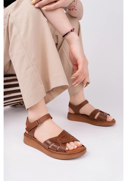 Deri Kadın Deri Sandalet TRC119-1221 fiyatları