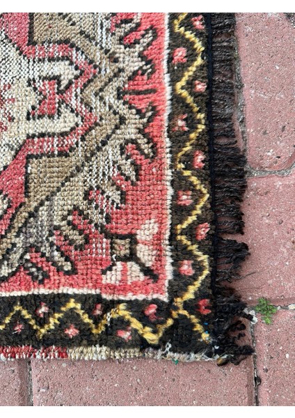 48 x 76 cm Koç Boynuz Motifli El Dokuma Nostaljik Küçük Boy Antık Kilim fırsatları