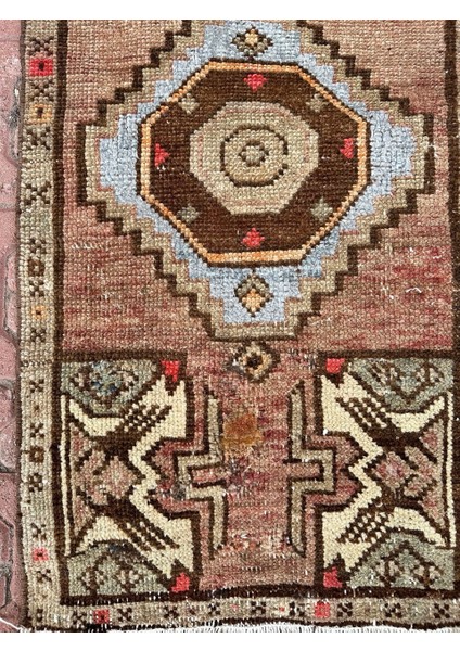 53 x 91 cm Ender Desenli Küçük Boy Nostaljik El Dokuma Kilim Nostaljik Severler Için Harika Hediye fiyatları