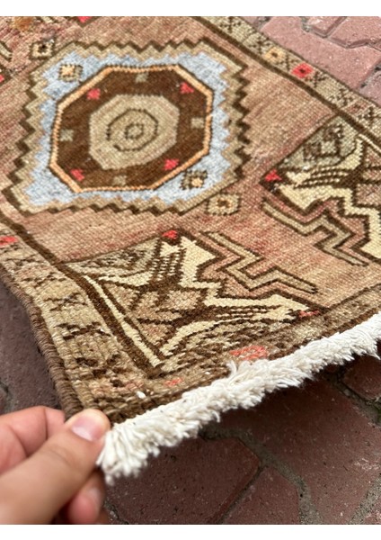 53 x 91 cm Ender Desenli Küçük Boy Nostaljik El Dokuma Kilim Nostaljik Severler Için Harika Hediye indirimleri